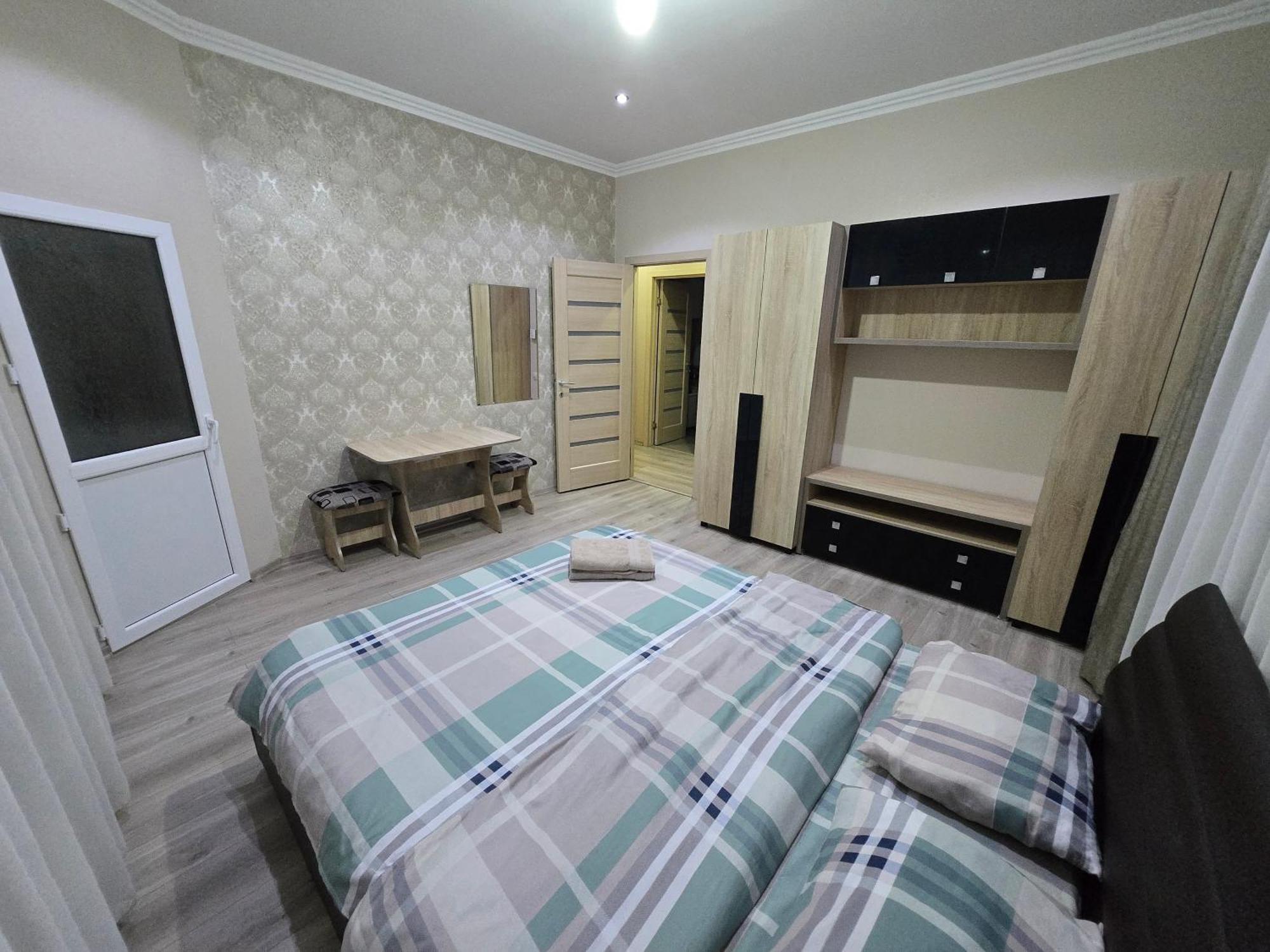 White New Apartments Ultracentral 2-Rooms In The Heart تشيسيناو المظهر الخارجي الصورة