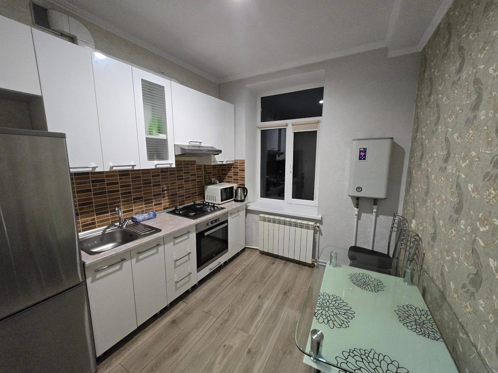 White New Apartments Ultracentral 2-Rooms In The Heart تشيسيناو المظهر الخارجي الصورة